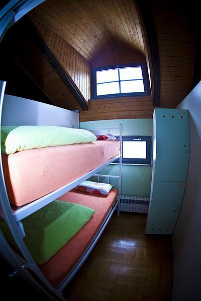 Hostel Самобор Екстериор снимка